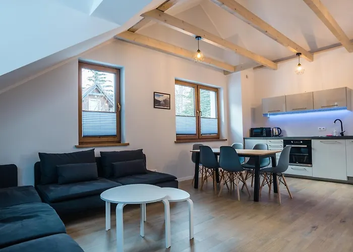 Aston -domek Przy Lesie, Przestronny, Appartement Karpacz