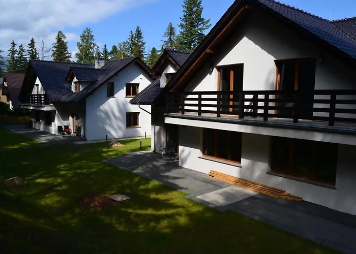 Aston -domek Przy Lesie, Przestronny, Apartment *