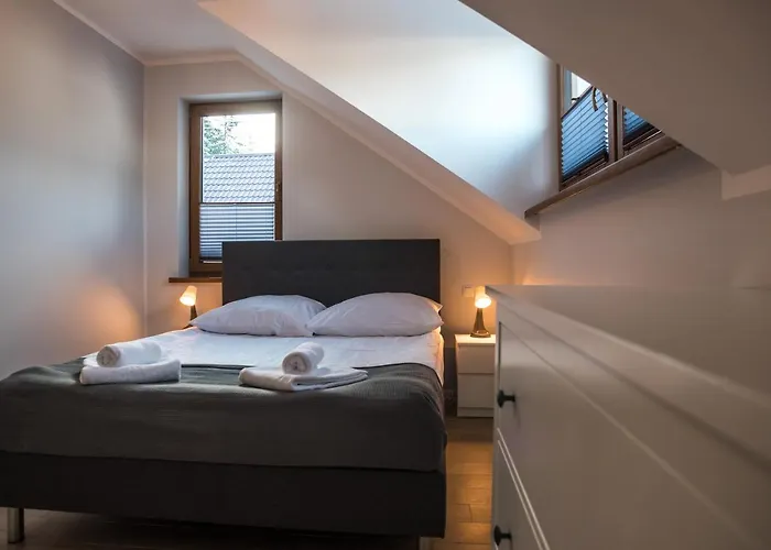 Aston -domek Przy Lesie, Przestronny, Apartment *